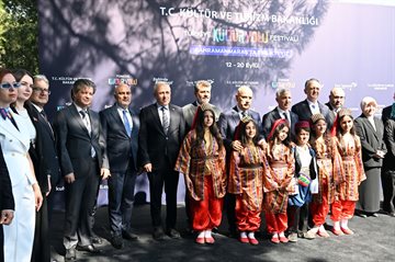 Rektör Vekili Berk, Pusula Maraş Eğitim Merkezi Açılışı ve Kültür Yolu Festivali